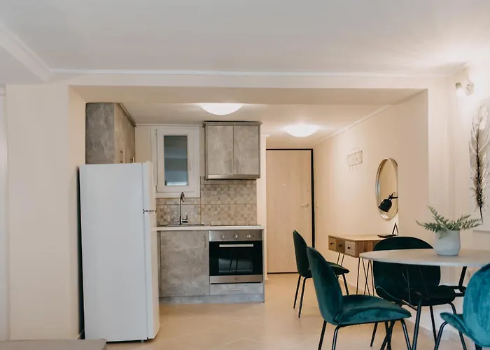 Best House, Central Luxury Apartment, Agiou Nikolaou, Patra